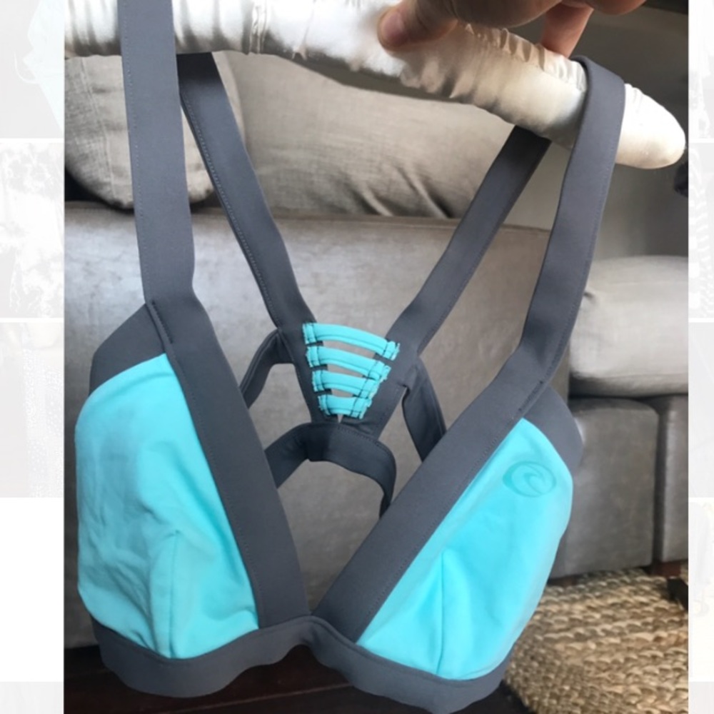 NEW RIP CURL BIKINI TOP